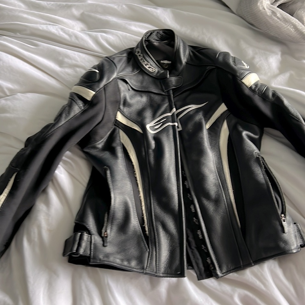 Alpinestars small, leather, armor, women’s motorcycle riding jacket.